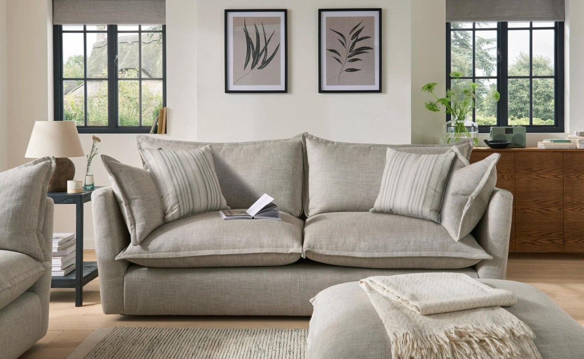 Whitemeadow Thornham Cuddler