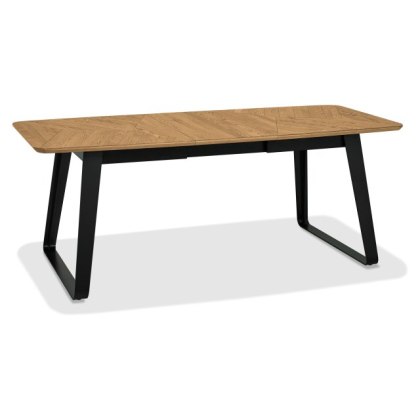 Carson 4-6 Extendable Table Carson 4-6 Extendable Table