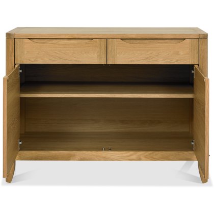 Chester Oak Narrow Sideboard Chester Oak Narrow Sideboard