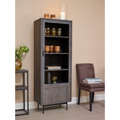 Options 1 Section Vitrine