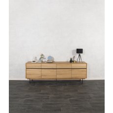 Elegant Sideboard with 4 Doors & 4 Drawers