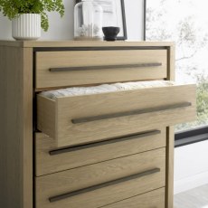 Oakland 5 Drawer Chest Oakland 5 Drawer Chest