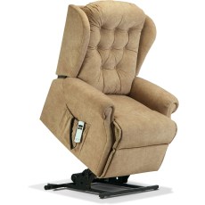 Lynton Royale TRI Motor Cloud Comfort Electric Riser Recliner Lynton Royale TRI Motor Cloud Comfort Electric Riser Recliner