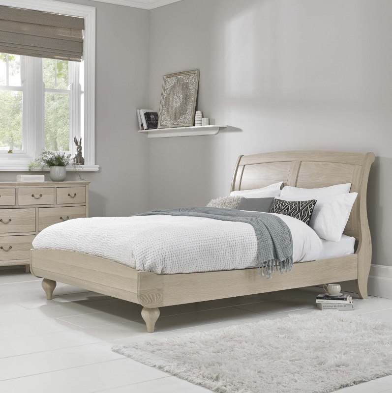 Bordeaux Chalk Oak Low Foot End Bedstead Super King 180cm Bordeaux Chalk Oak Low Foot End Bedstead Super King 180cm
