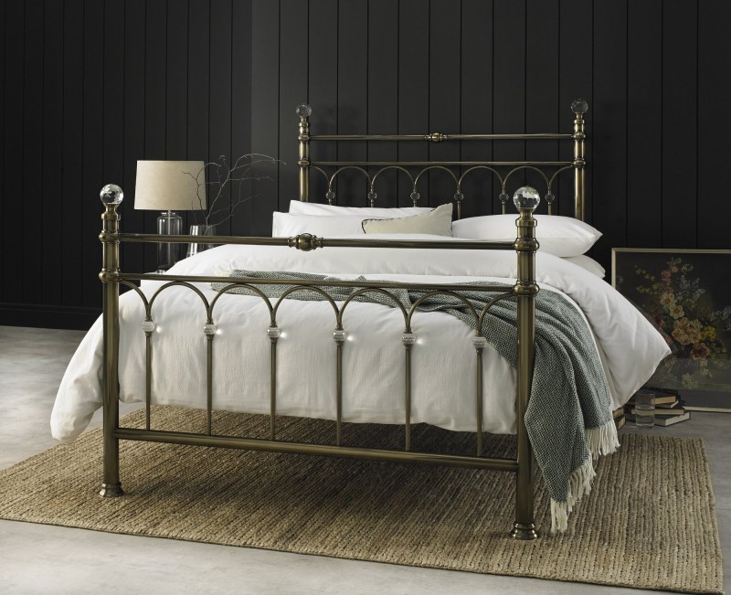 Krystal Antique Brass Bedstead Double 135cm Krystal Antique Brass Bedstead Double 135cm