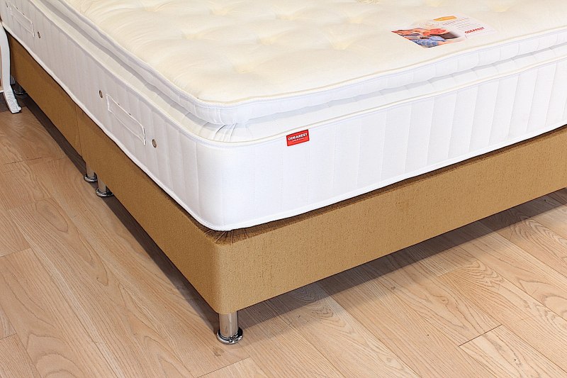 Powerscourt 1600 Powerscourt 1600