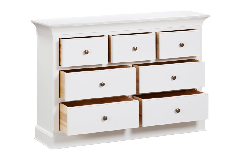 Verona 3+4 Drawer Chest Verona 3+4 Drawer Chest